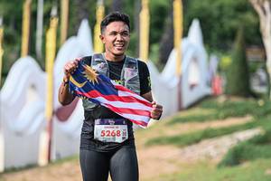 BIB: 5268
                            <button type="button" onclick="openModal(22505047)" class="btn btn-primary btn-sm float-right btn-popup" data-toggle="modal" data-target=".modal-high-quality">
                        <i class="fas fa-shopping-cart"></i> Add to Cart
                    </button>
                                            <button type="button" onclick="isThisMe(22505047, true)" class="btn btn-success btn-sm float-right btn-popup btn-isme hidden" data-toggle="tooltip" data-placement="bottom" title="นี่คือรูปของคุณใช่ไหม คลิกที่นี่เพื่อเอาเข้าอัลบั้ม">
                        <i class="fas fa-plus"></i> Add to album
                    </button>
                    <button type="button" onclick="isThisMe(22505047, false)" class="btn btn-warning btn-sm float-right btn-popup btn-isnotme hidden">
                        <i class="fas fa-ban"></i> Remove from album
                    </button>